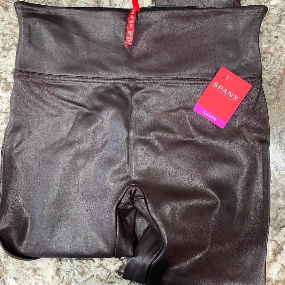 Spanx leggings NWT!